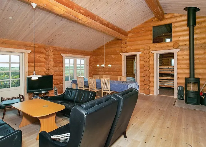 10 Person In Frostrup-by Traum Frostrup